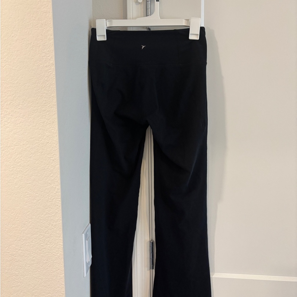 Old Navy Black Leggings Sleek Stretch Fit